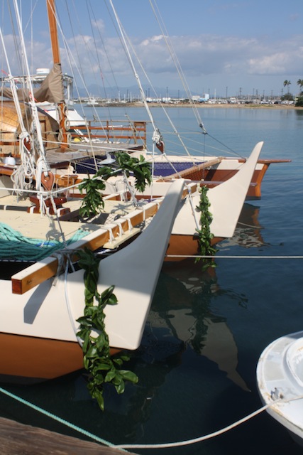 Hokuleʻa birthday lei
