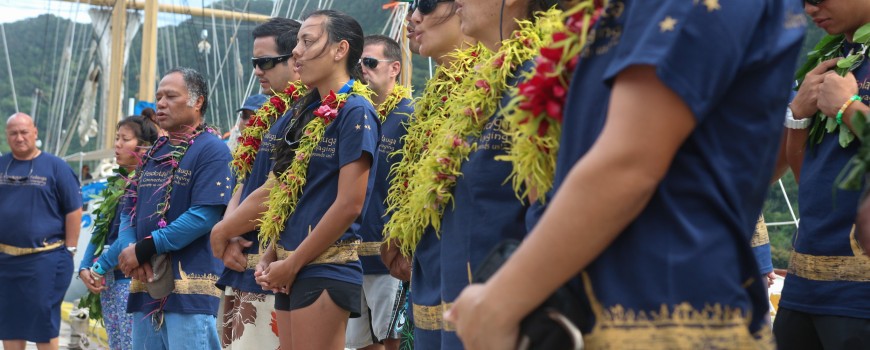 The crew sang our oli kāhea for the keiki.